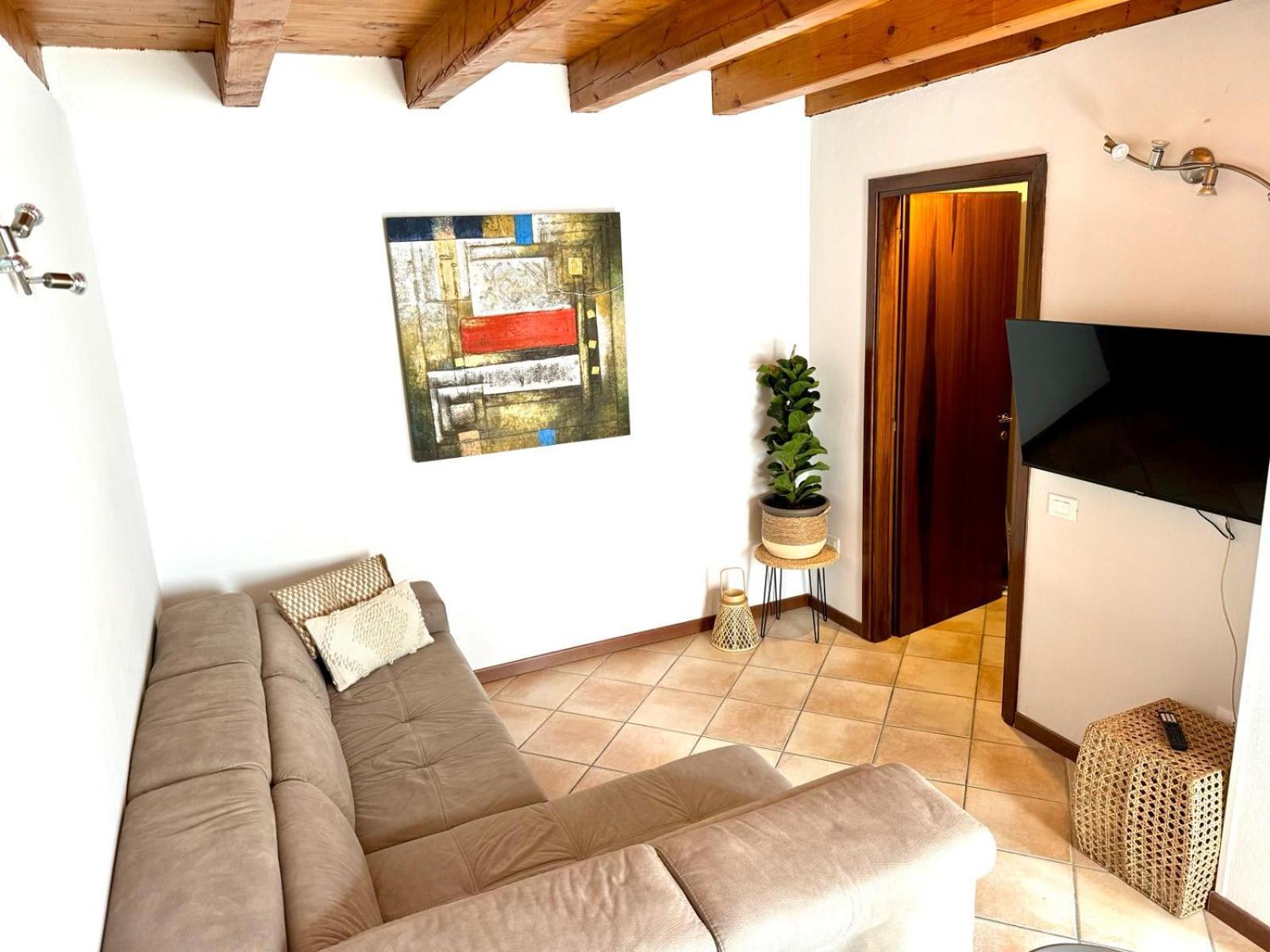 Appartamento Santa Maria Desenzano del Garda Esterno foto